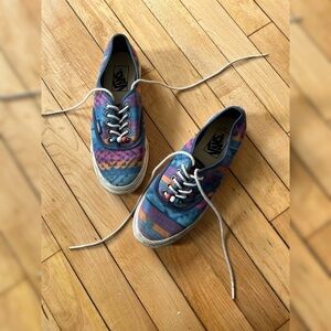 Vans tribal print